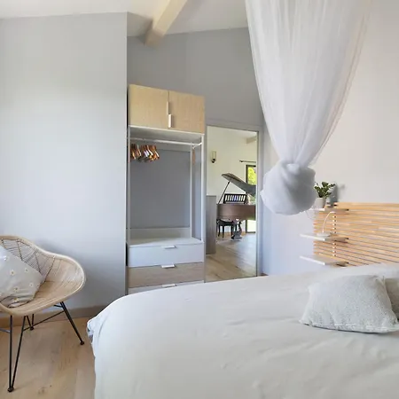 度假居 Le Logis Des Abeilles *
