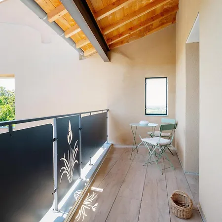 Le Logis Des Abeilles Lapenne